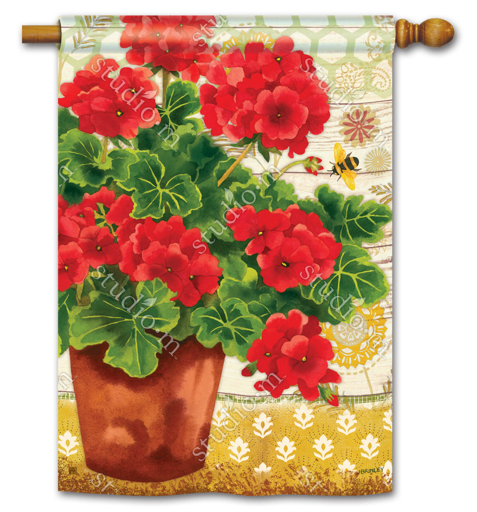 Potted Geraniums Standard Flag – Pigeon Mountain Trading Company